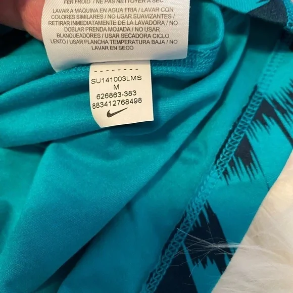 Nike Tank Top - Picture 5 of 7